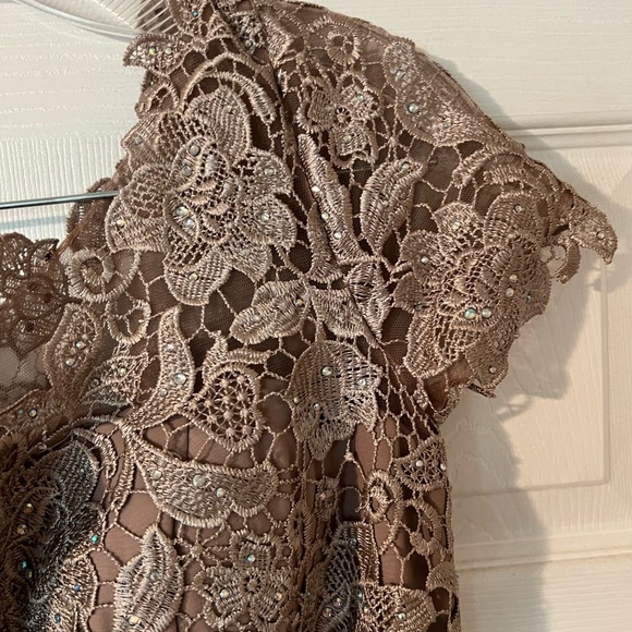 Taupe Formal Dress - wedding, bridesmaid, mother of the bride - Picture 4 of 9